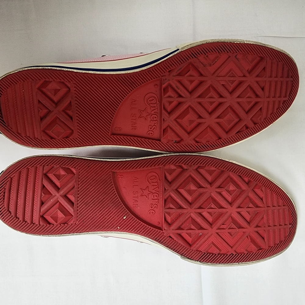 Converse - Picture 4 of 10